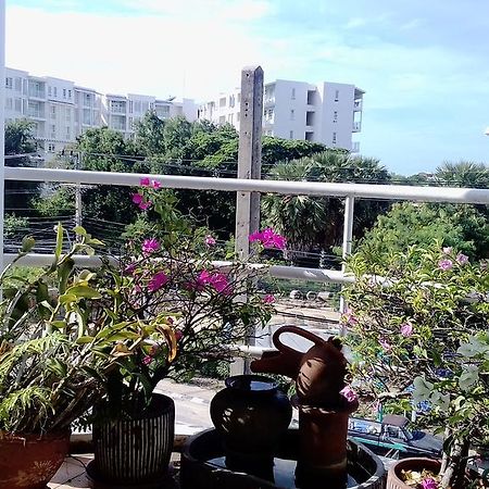 Corner Cafe Bed & Breakfast Hua Hin Esterno foto
