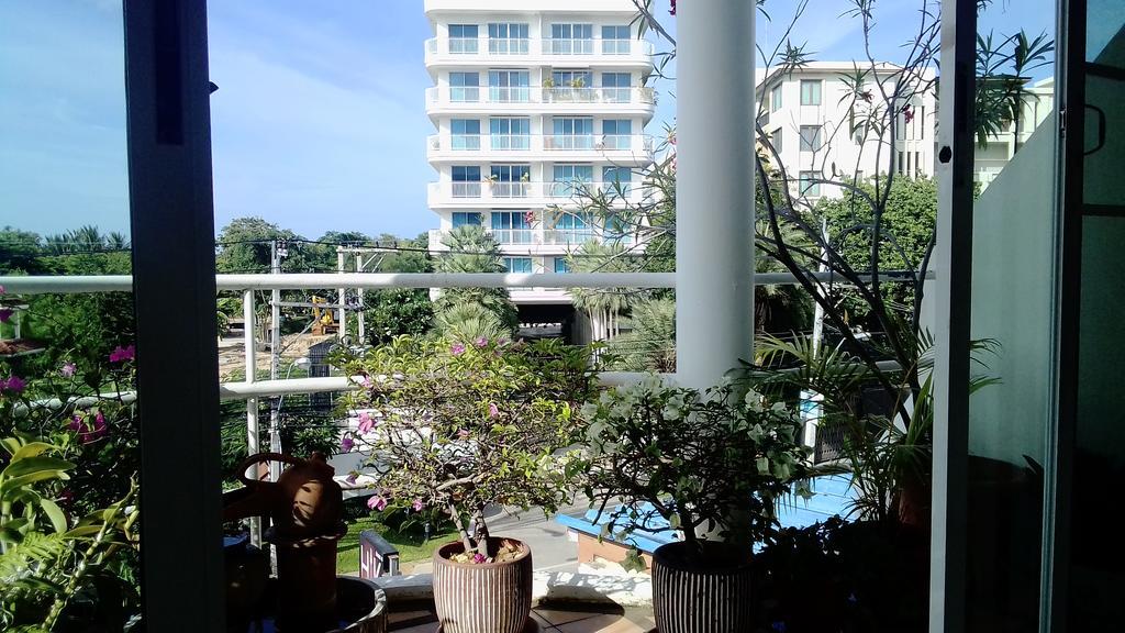 Corner Cafe Bed & Breakfast Hua Hin Esterno foto