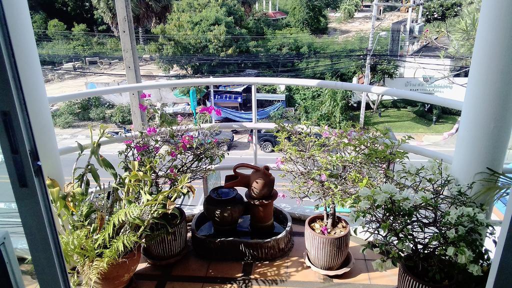 Corner Cafe Bed & Breakfast Hua Hin Esterno foto