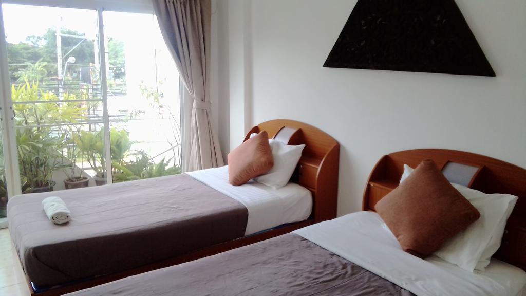 Corner Cafe Bed & Breakfast Hua Hin Esterno foto