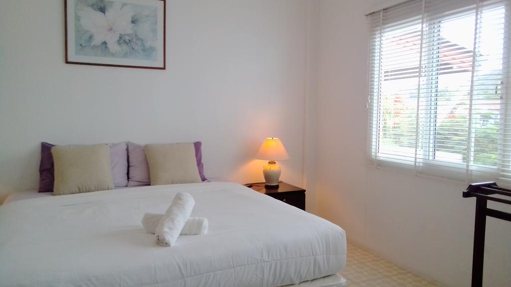 Corner Cafe Bed & Breakfast Hua Hin Esterno foto