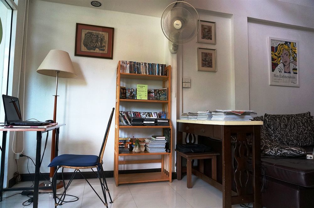 Corner Cafe Bed & Breakfast Hua Hin Esterno foto