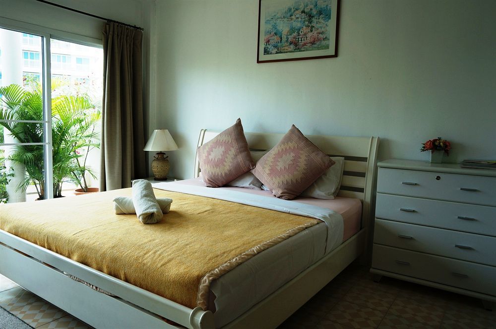 Corner Cafe Bed & Breakfast Hua Hin Esterno foto